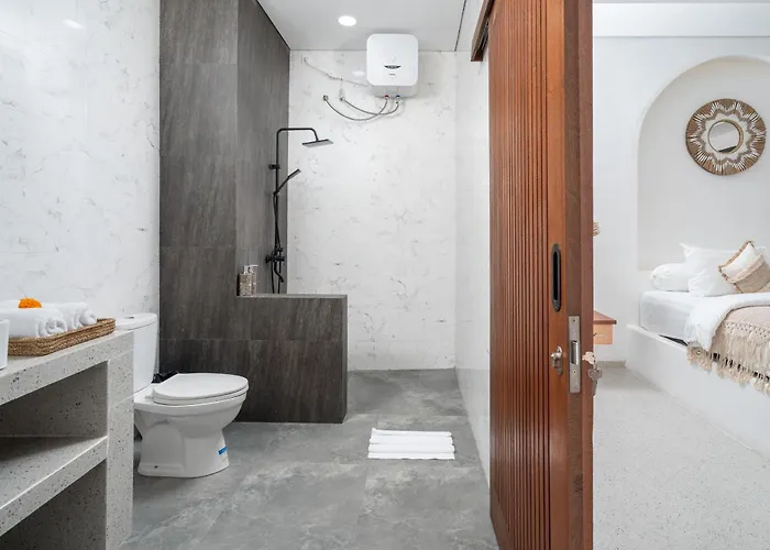 Ayura - Luxury Three Bedroom Private Pool *